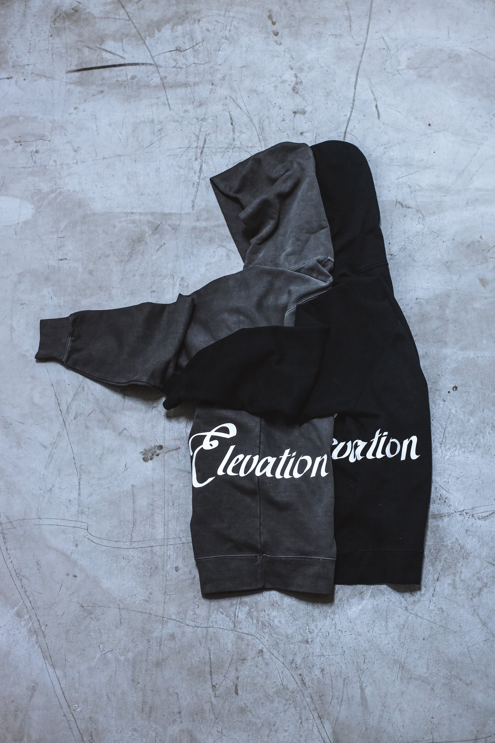 THE ELEVATION HOODIE - STORM GREY